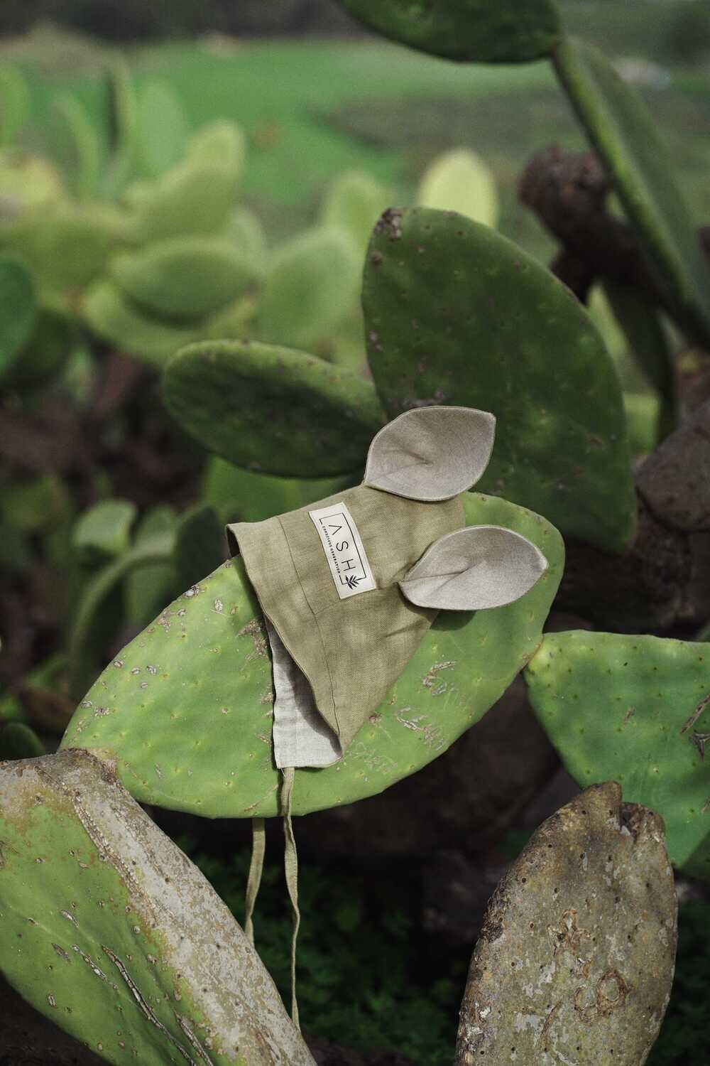 PISTACHIO SQUIRREL BONNET