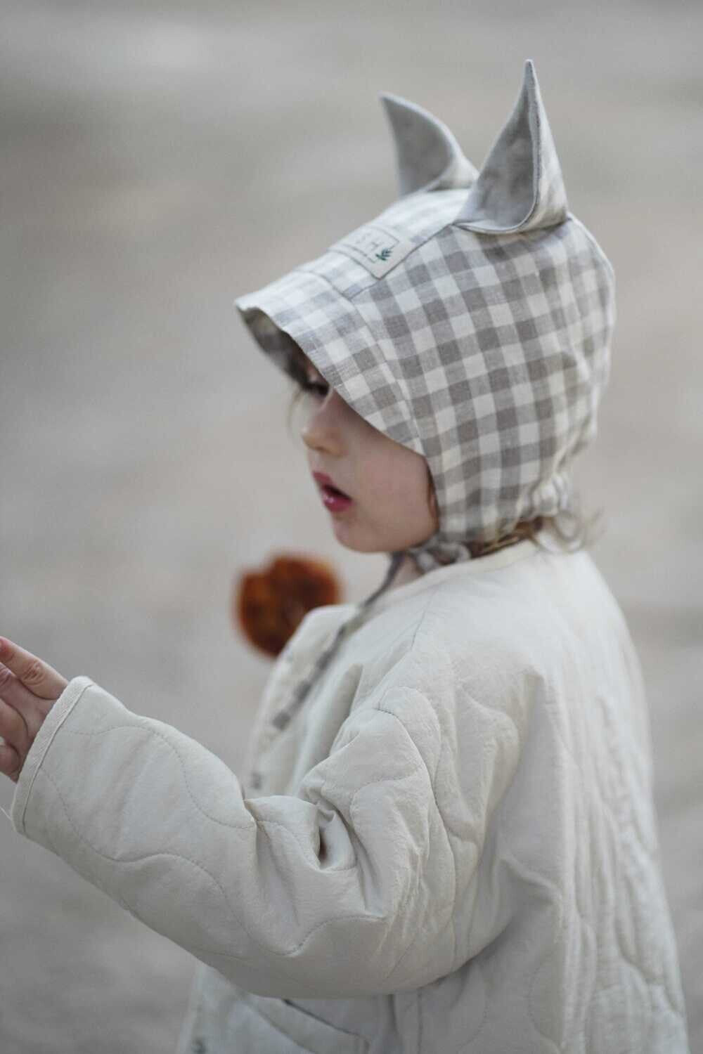 WHITEGINGHAM SQUIRREL BONNET