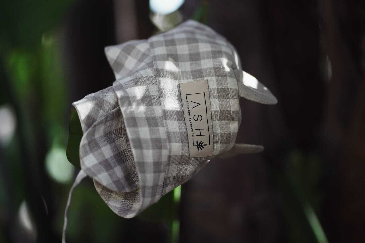 WHITEGINGHAM BEAR HAT
