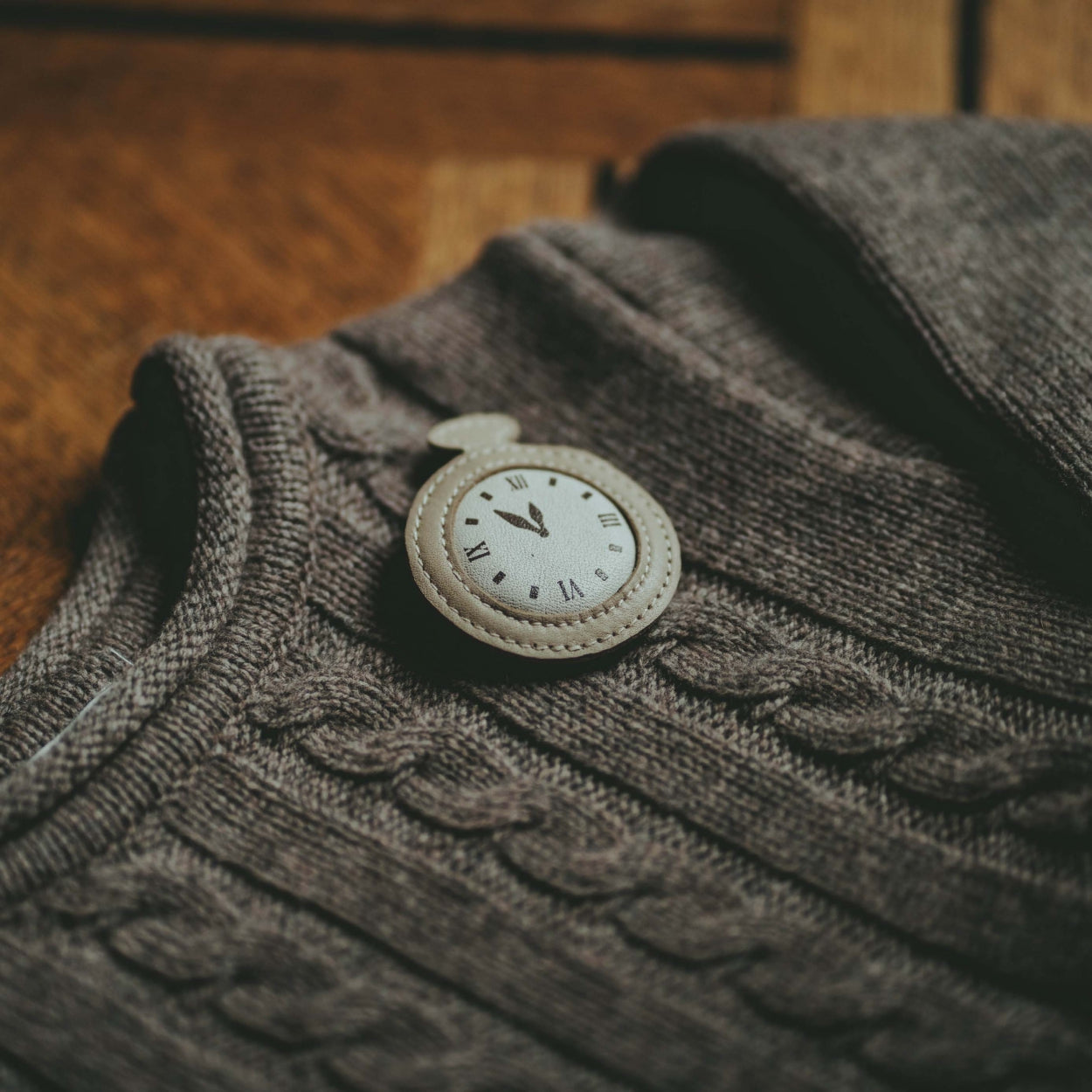 【LAST ONE】Guar Clip | Clock
