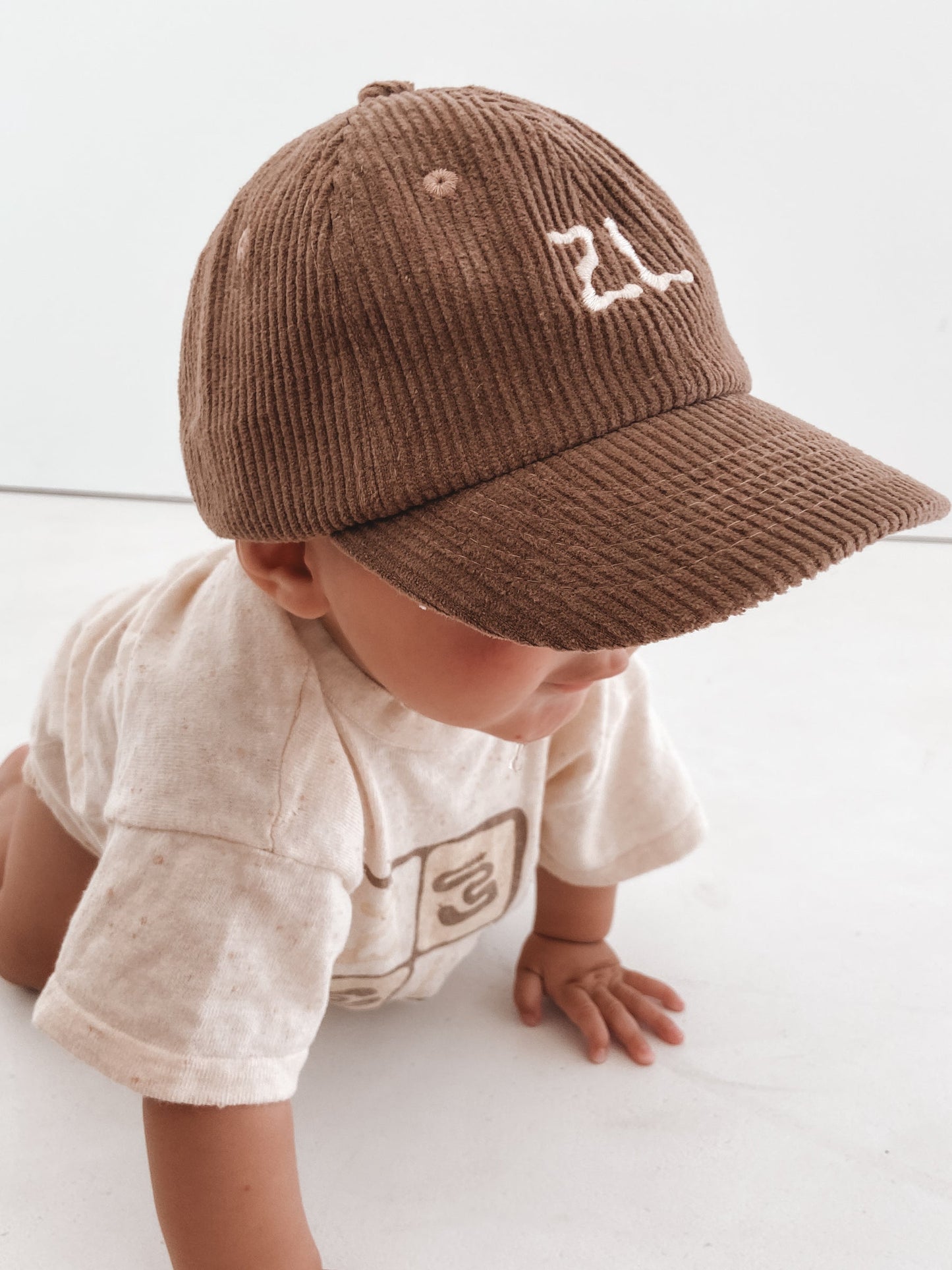 CAP | CHOCOLATE