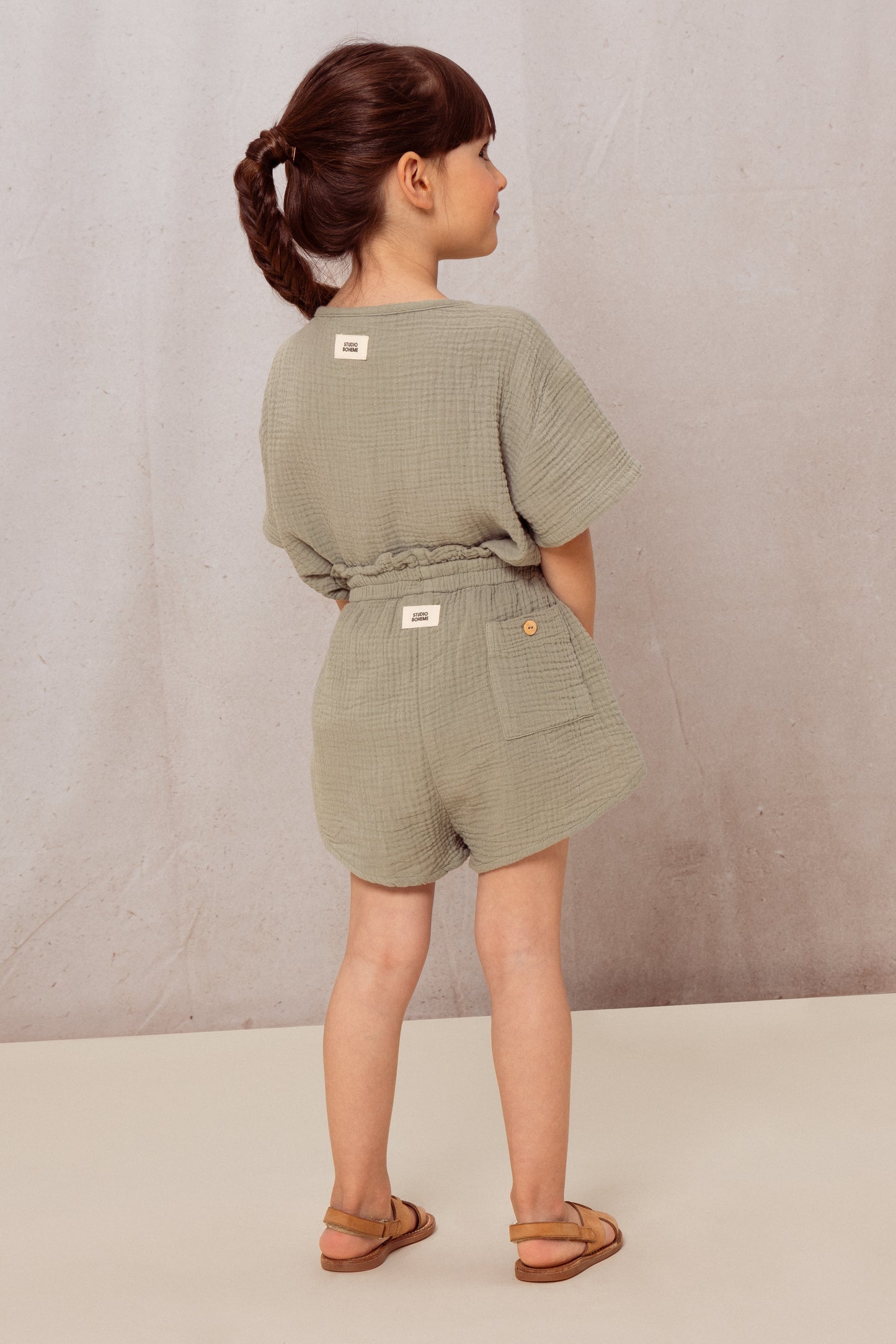 SHORT GEORGETTE - GREEN GRAY