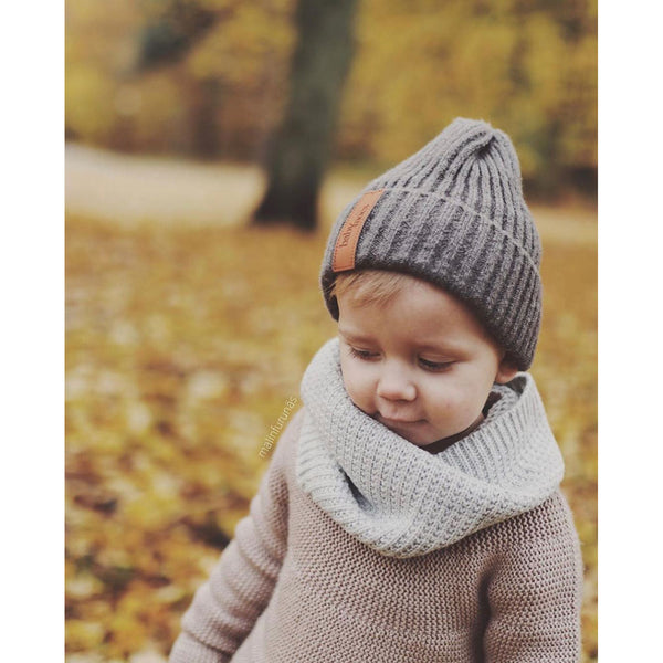 BEANIES GRAY
