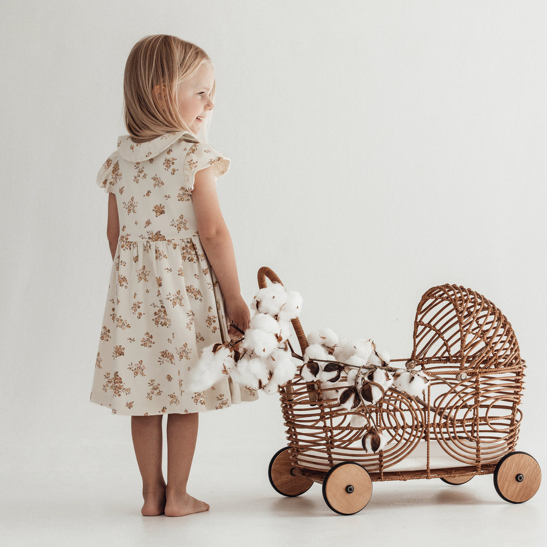 Aster & Oak - Posy Floral Button Dress