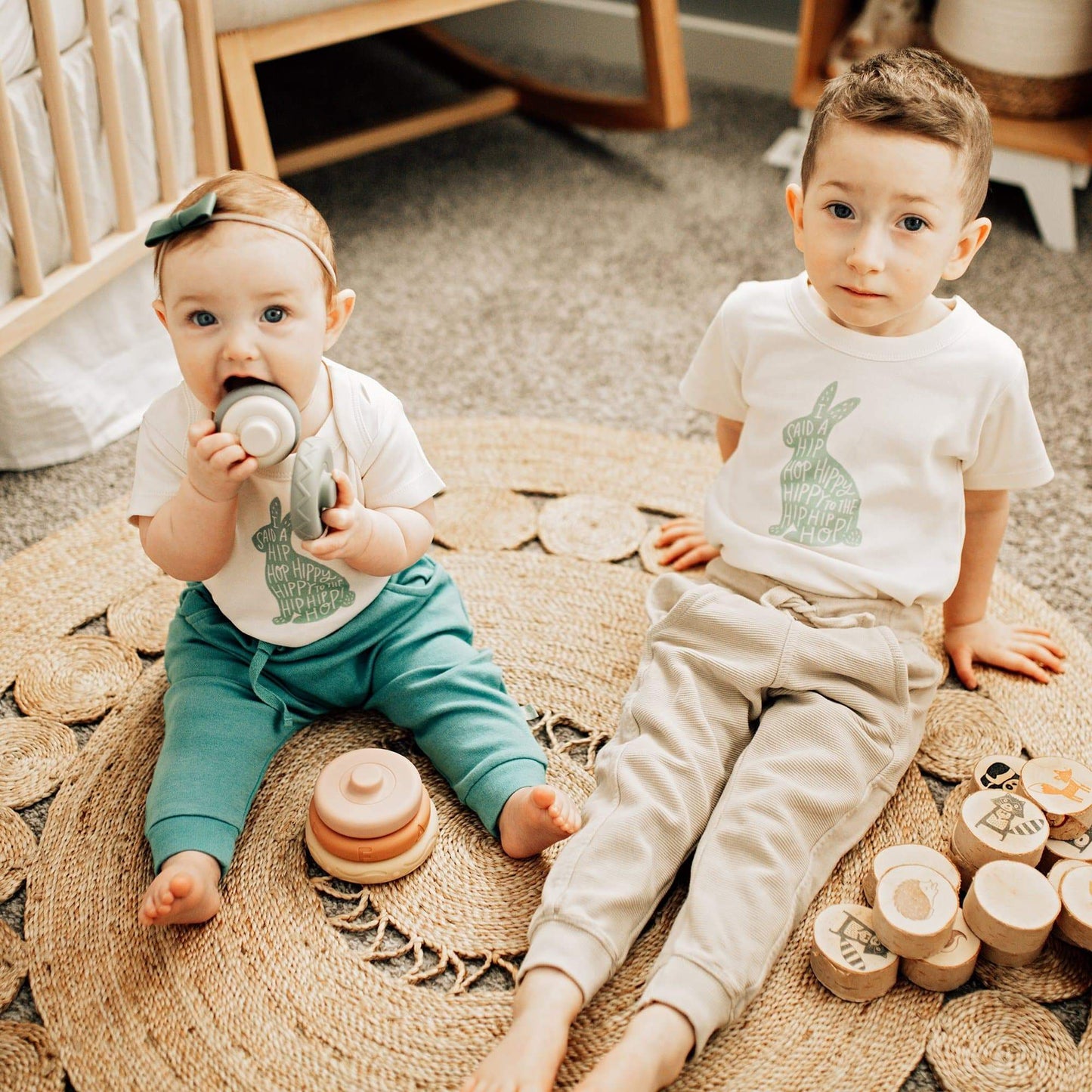 【LAST ONE】finn + emma - graphic tee