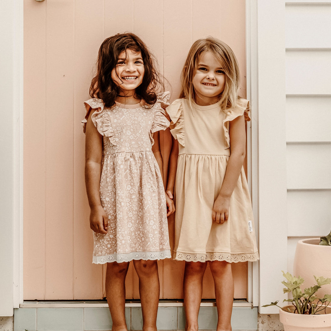 Aster & Oak - Ditzy Floral Ruffle Dress