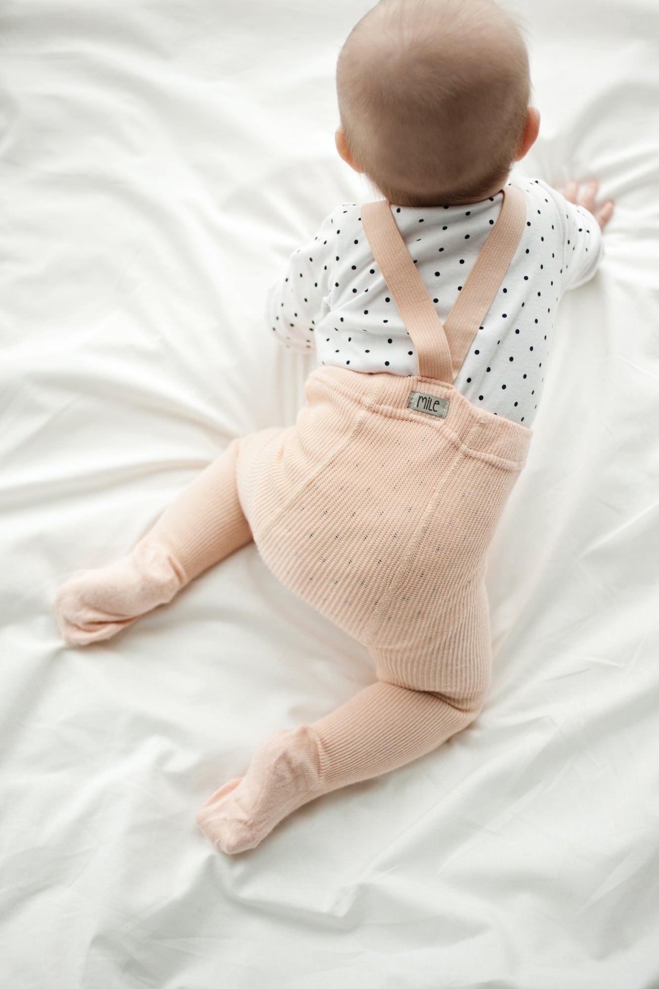 mile - peach tights with braces