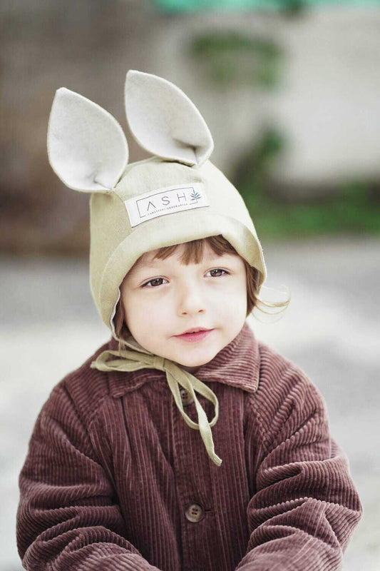 PISTACHIO SQUIRREL BONNET