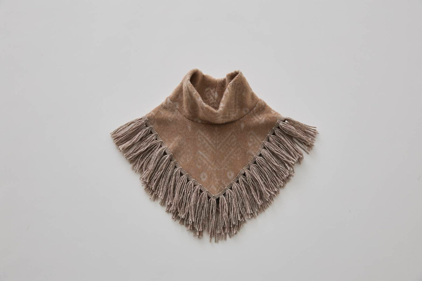 Snow Jacquard Fringe Cape