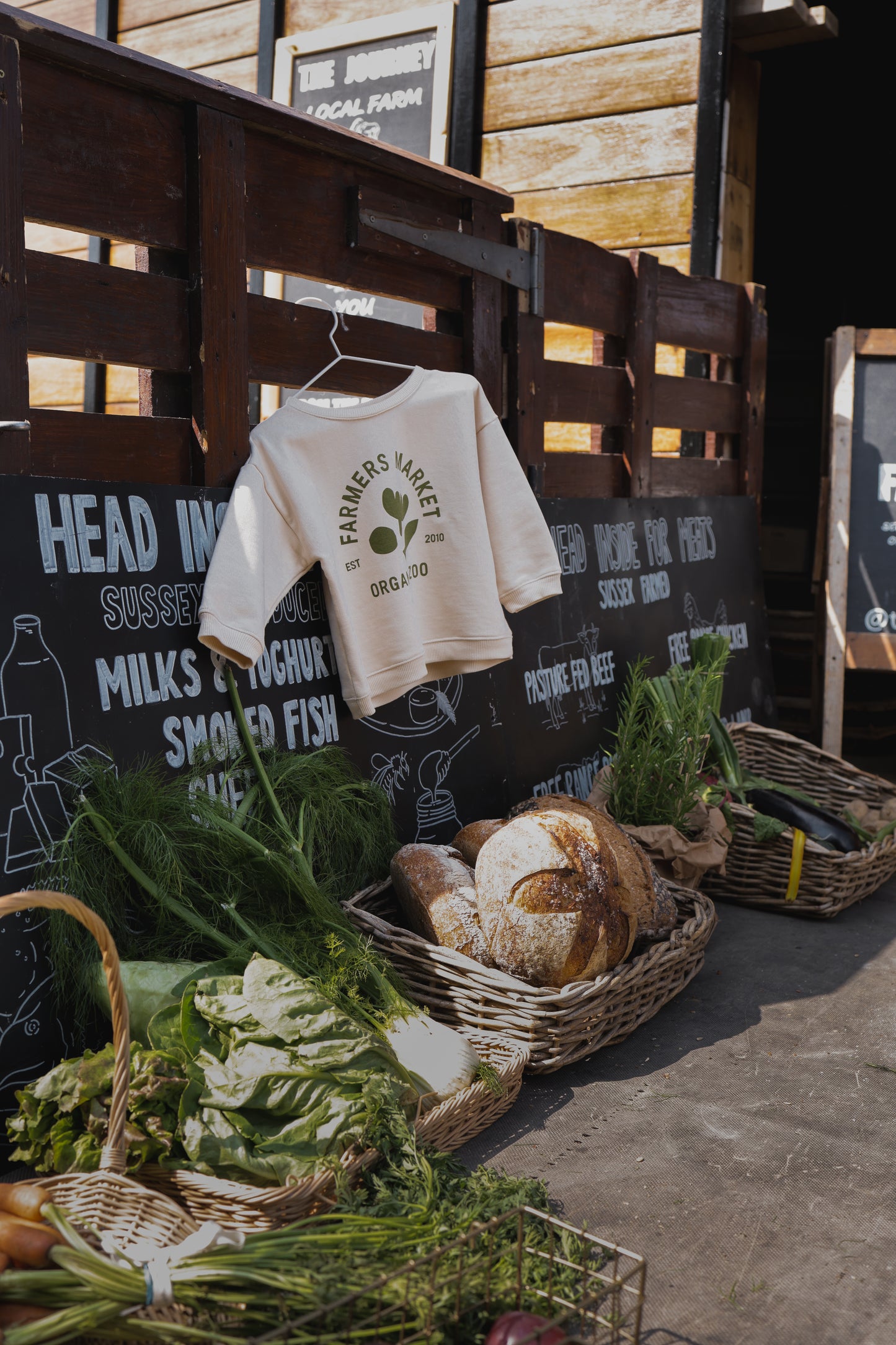 Market Logo Sweatshirt