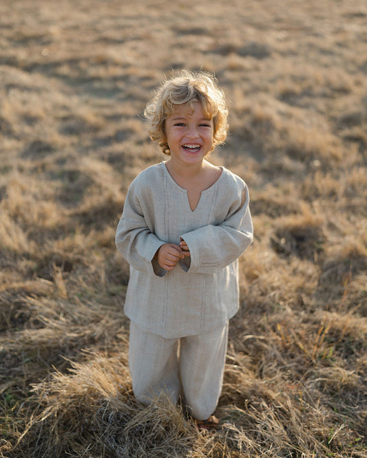 son and daughter - Rumi Linen Top