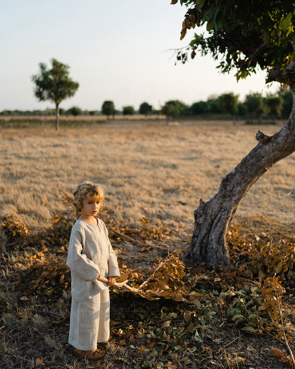 son and daughter - Rumi Linen Top